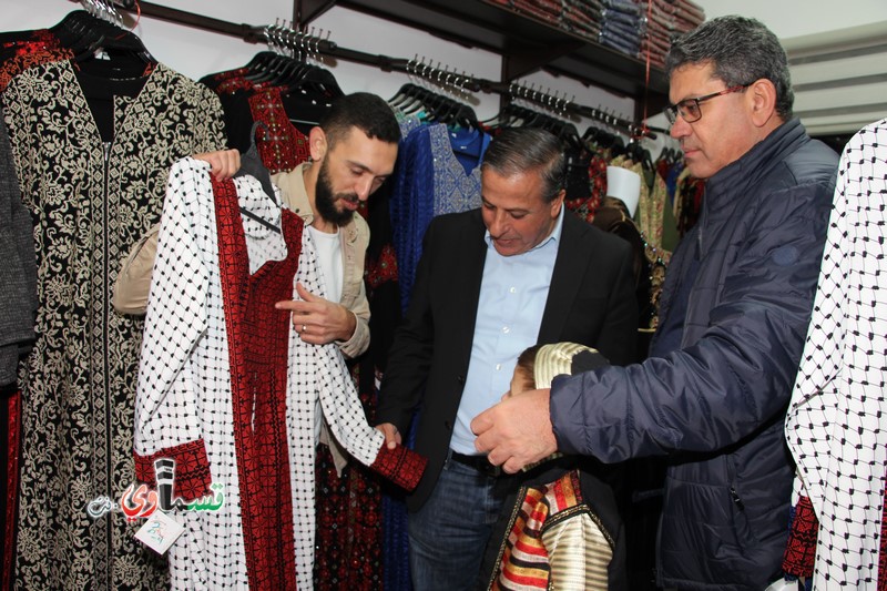 فيديو: الزي الفلسطيني التراثي والشرعي في كفرقاسم – مشاركة واسعة في افتتاح معرض  ابرة وخيط  بمشاركة الرئيس عادل بدير ولفيف من الشخصيات  